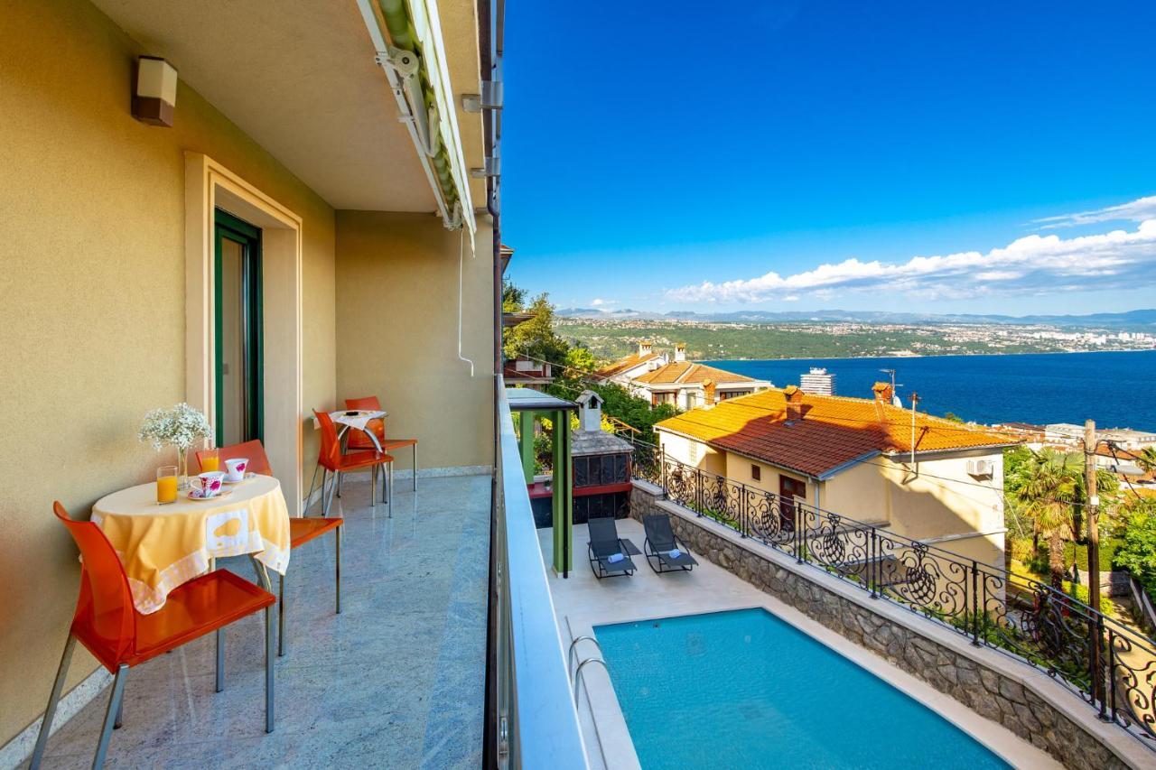 Lux Apartmani Opatija Luaran gambar