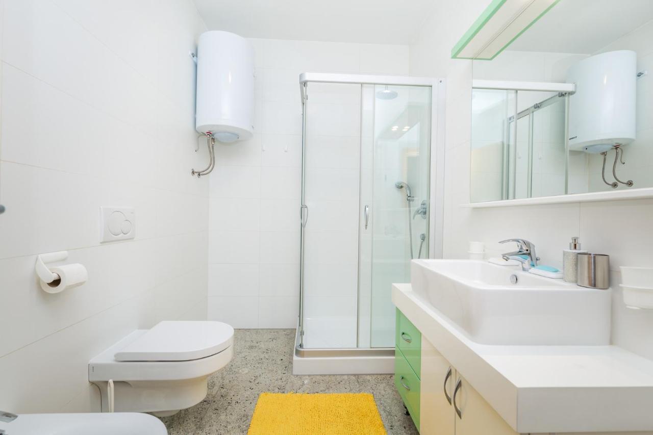 Lux Apartmani Opatija Luaran gambar