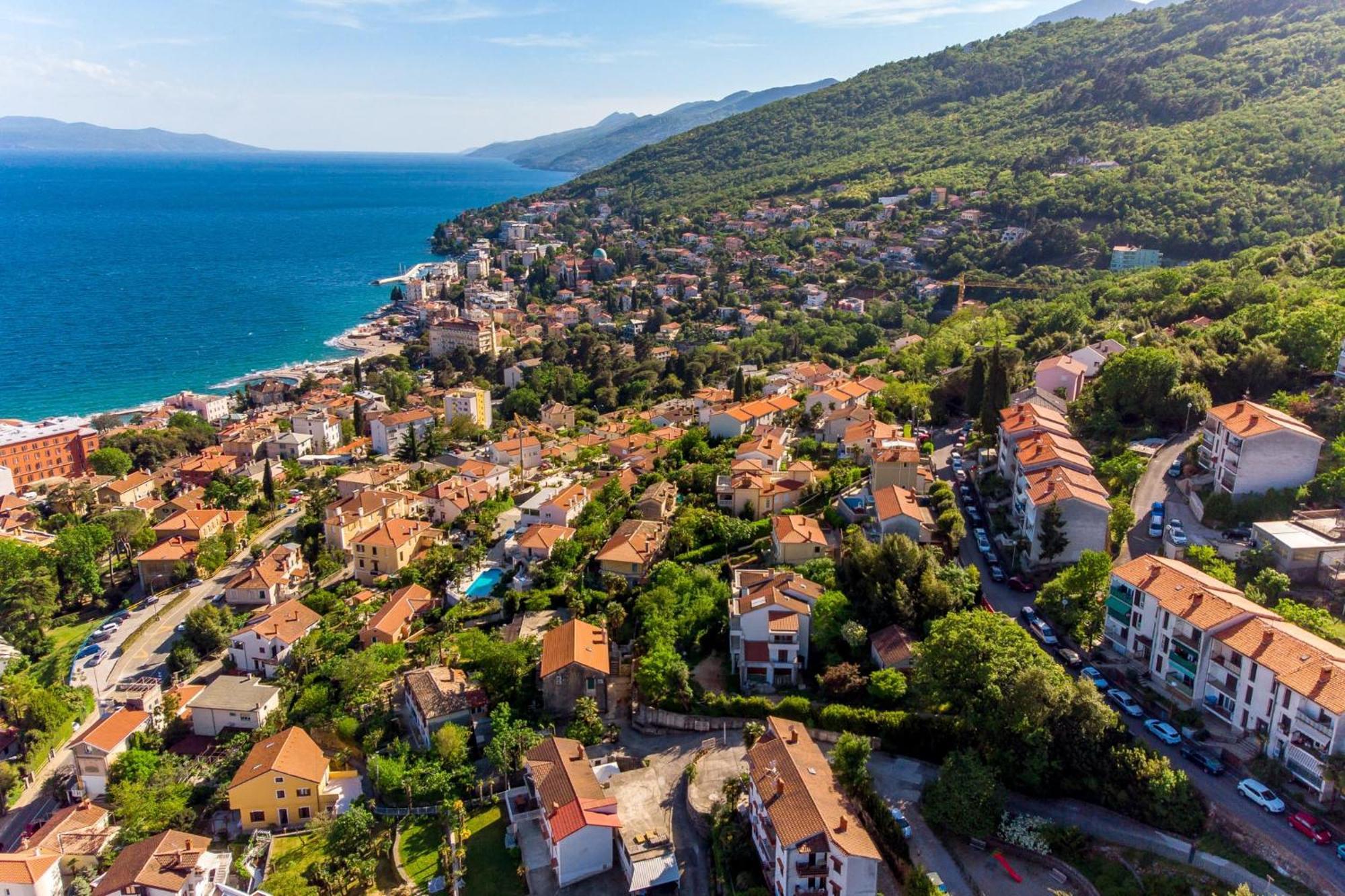 Lux Apartmani Opatija Luaran gambar