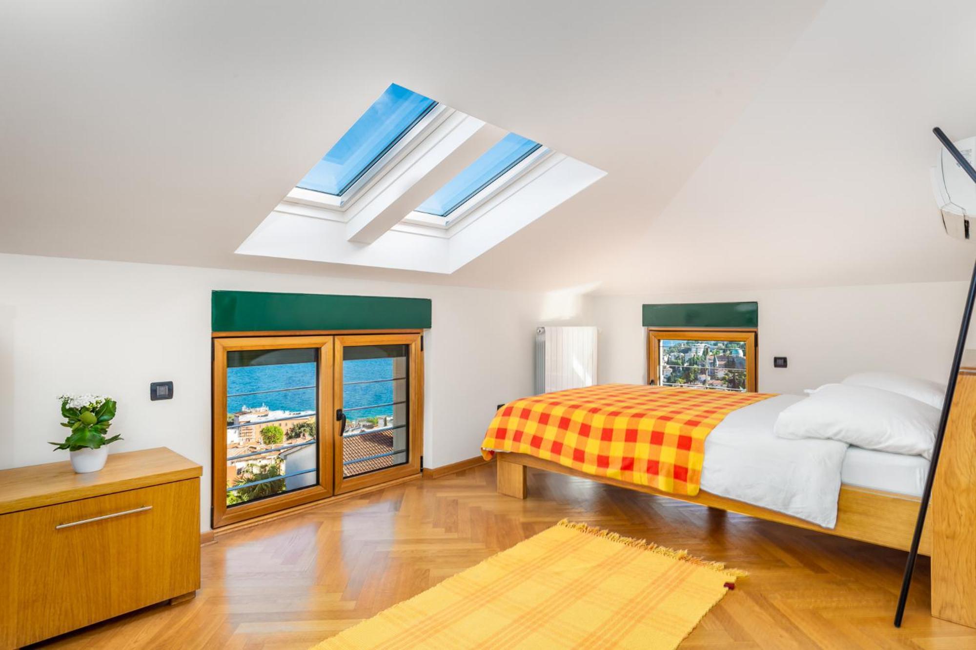 Lux Apartmani Opatija Luaran gambar
