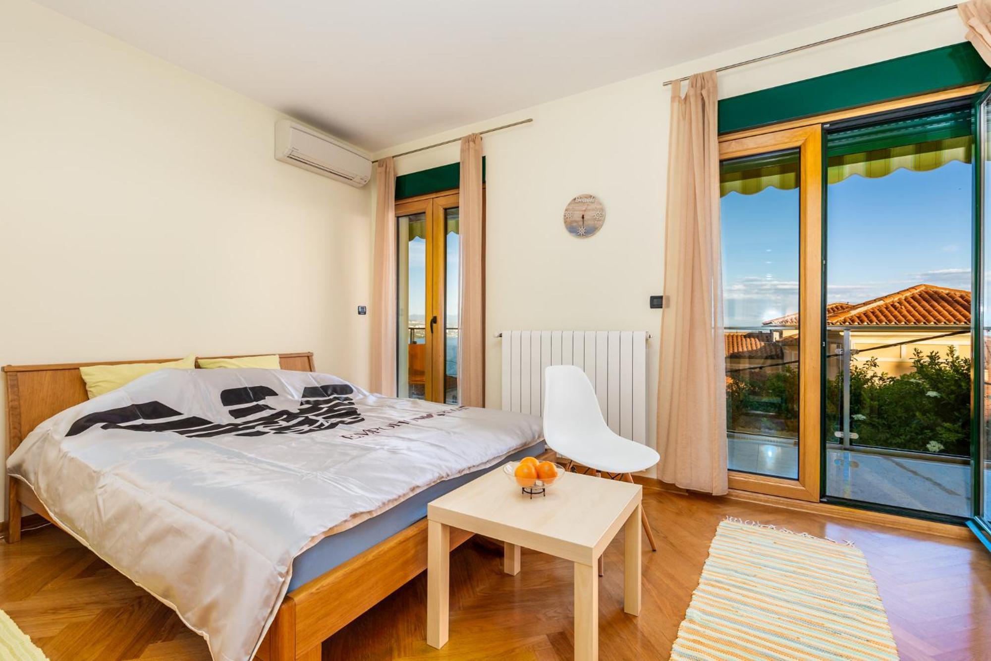 Lux Apartmani Opatija Luaran gambar